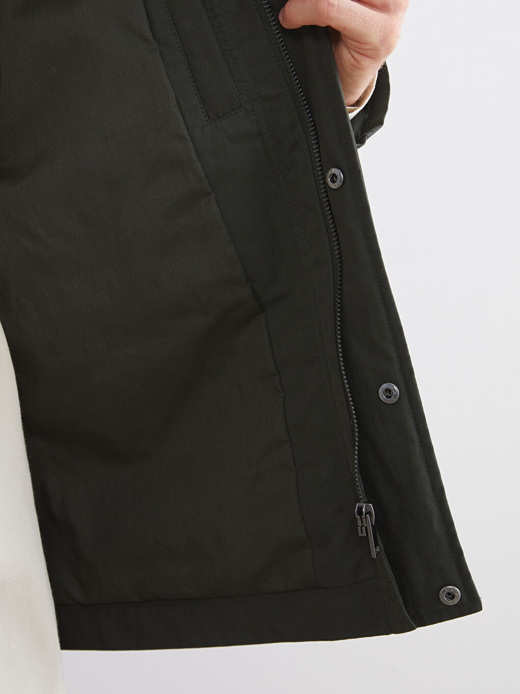 Haki Standart Kalıp Kadife Yaka Erkek Mont-5