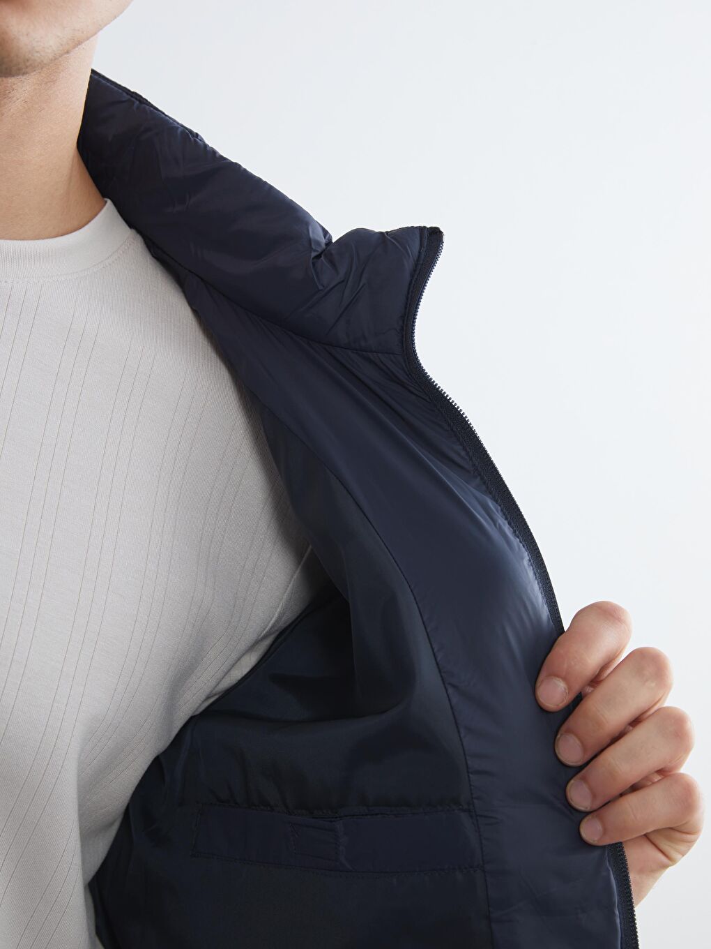 LCWAIKIKI Classic Men's Down Jacket -W53124Z8-RFD