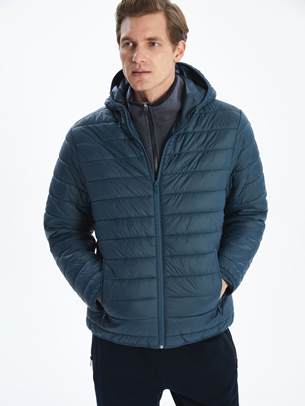 Lacivert Standart Kalıp Kapüşonlu Erkek Şişme Mont