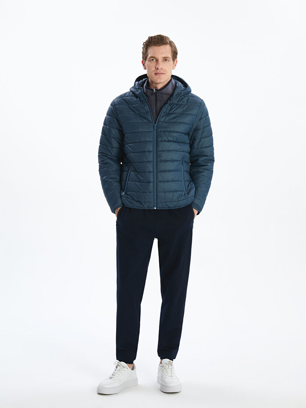 Lacivert Standart Kalıp Kapüşonlu Erkek Şişme Mont-1