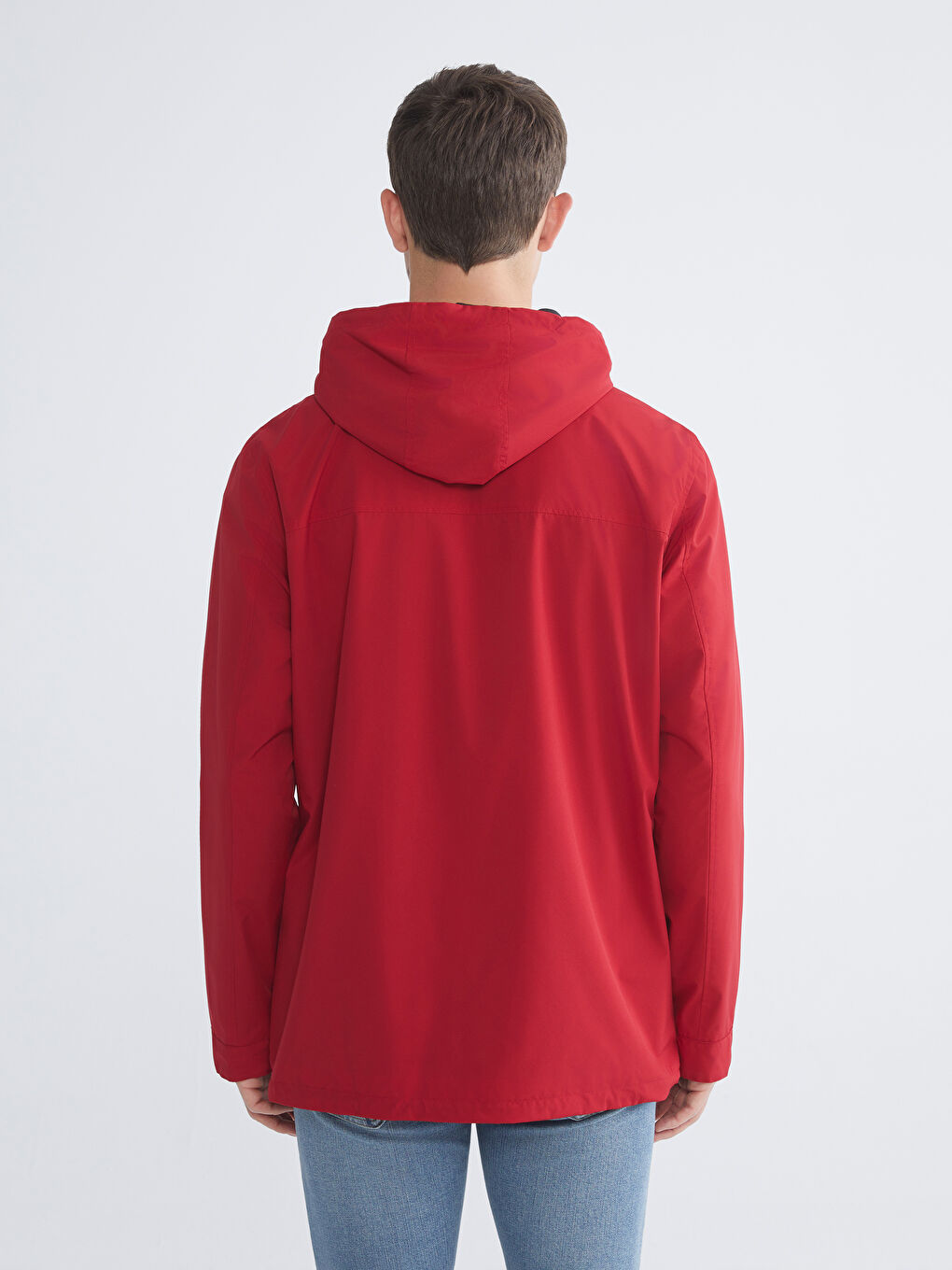 Мужская куртка стандартного кроя с капюшоном-4