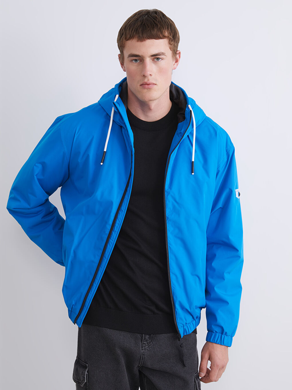 Relaxed Fit Hooded Men's Medium Thickness Coat-1