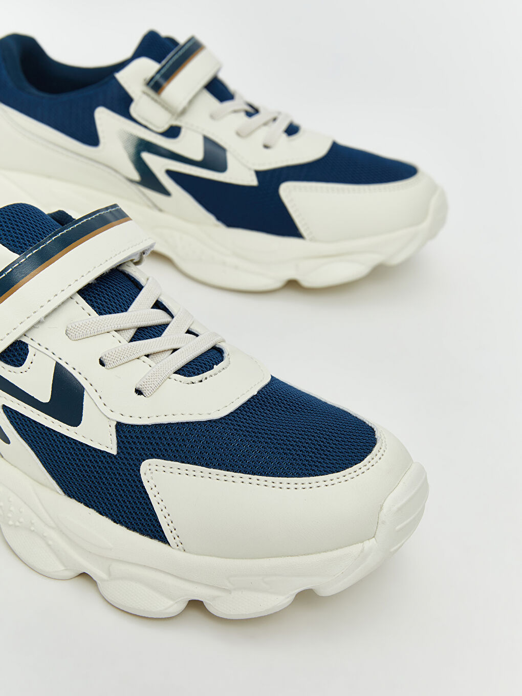 LCW STEPS Laces & Hook-and-Loop Boys' Sneakers -W53154Z4-K0E