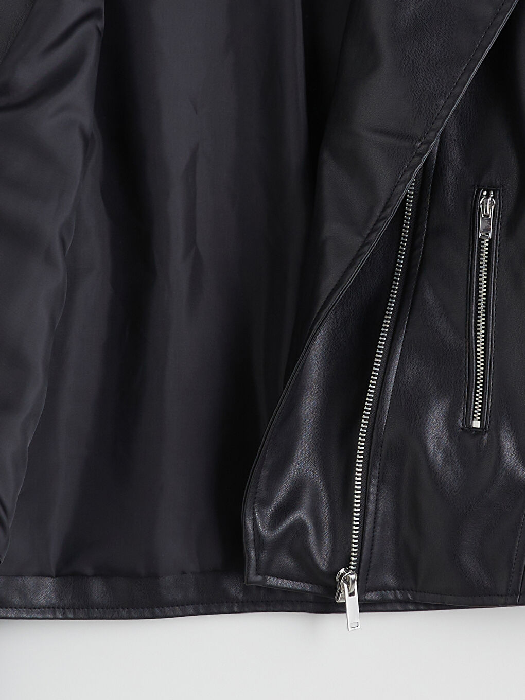 Siyah Biker Yaka Kadın Deri Görünümlü Ceket-8