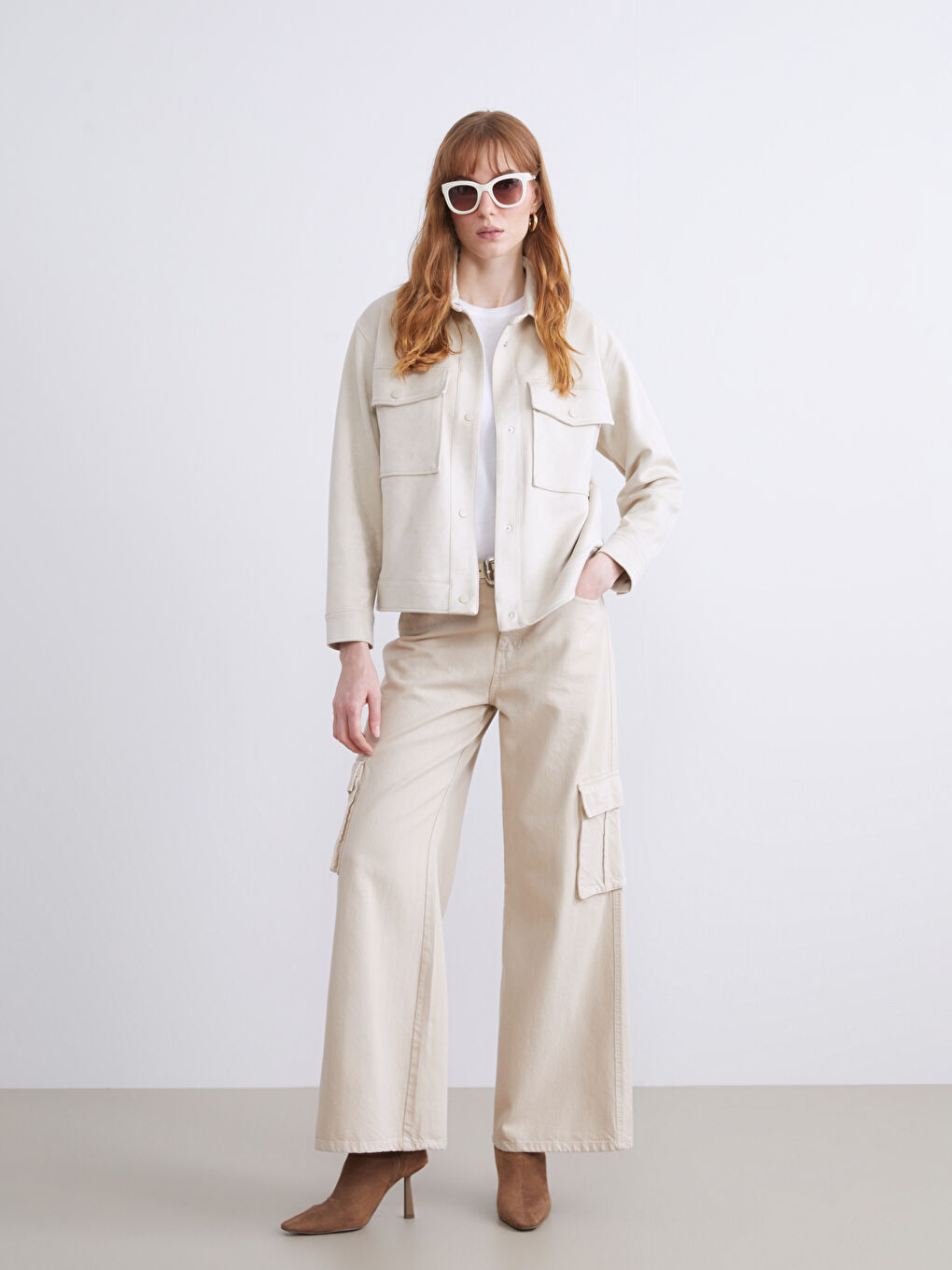 Gri Gömlek Yaka Kadın Süet Görünümlü Ceket-2