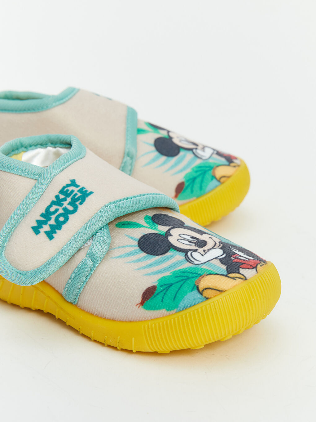 LCW STEPS Mickey Mouse Printed Baby Boys' Slipper Boots -W53176Z1-VD9