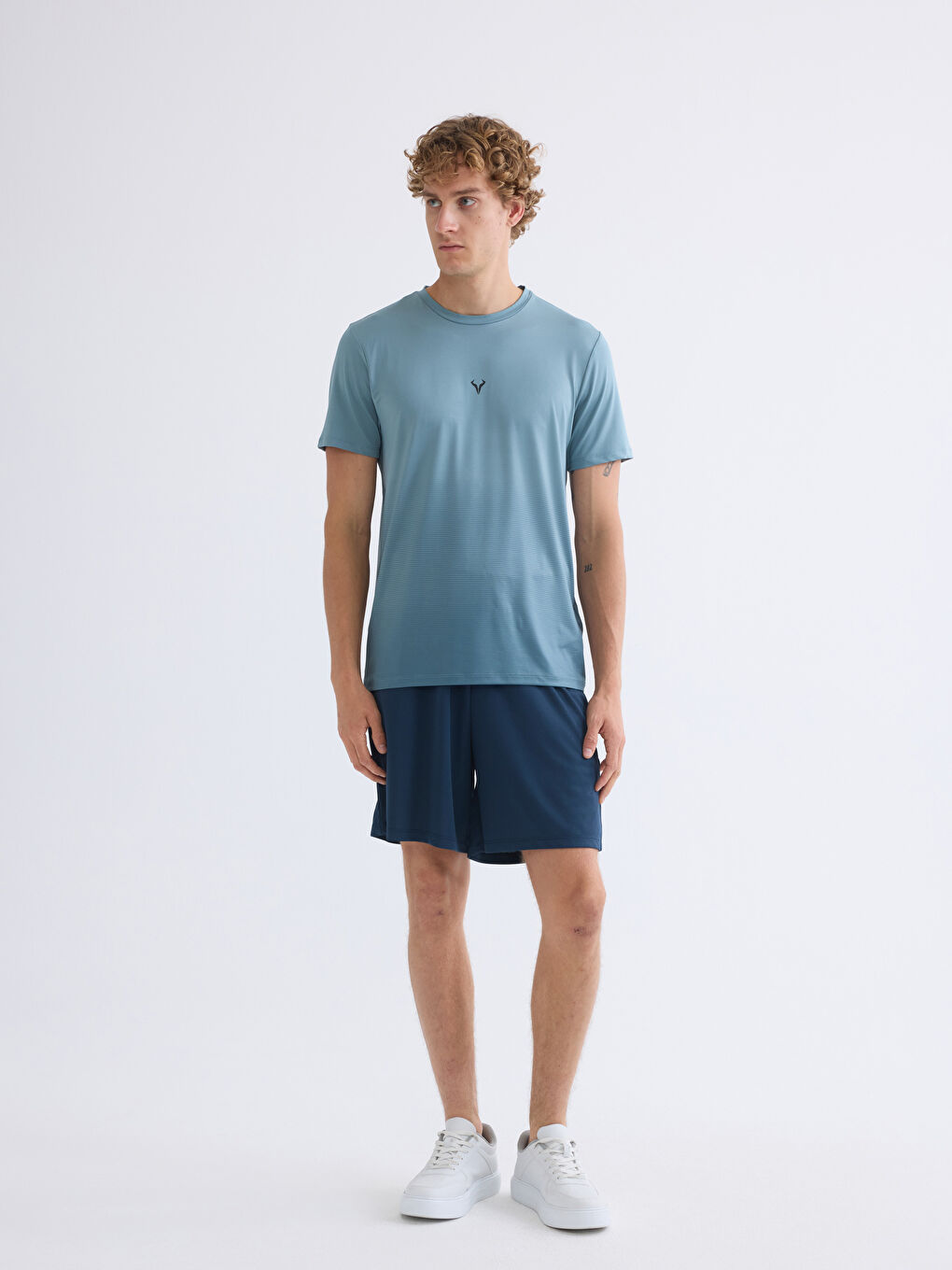 Siyah Bisiklet Yaka Erkek Spor Tişört-1