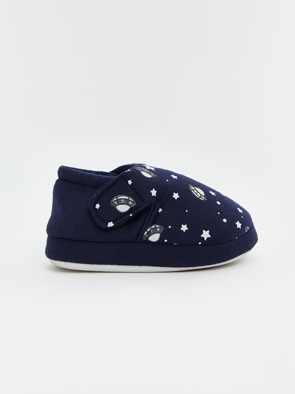 LCW STEPS Printed Hook-and-Loop Baby Boys' Home Shoes -W53181Z1-YFY