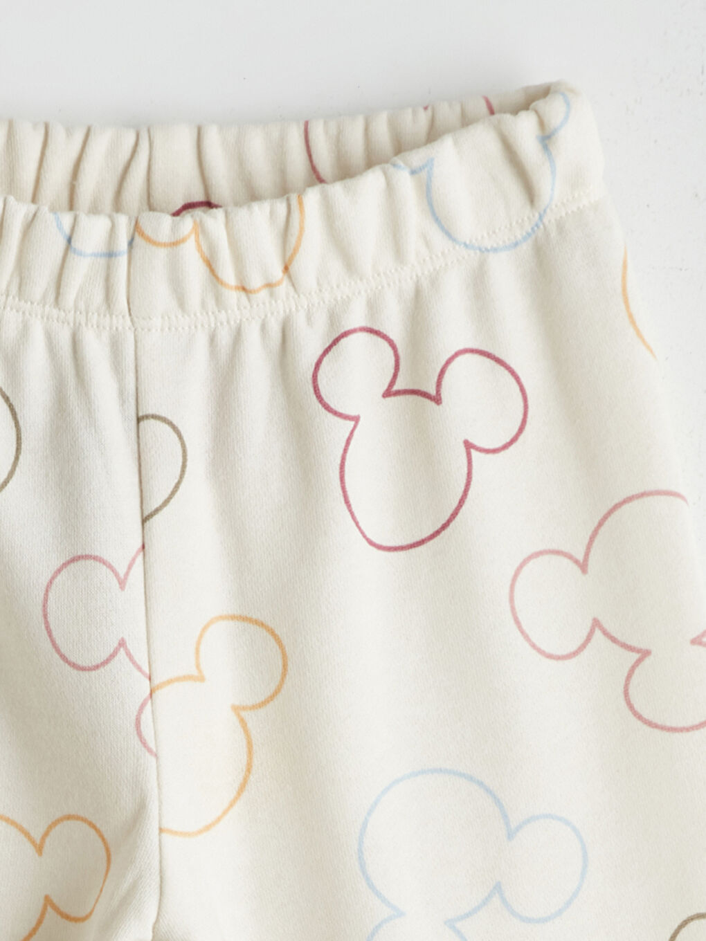 LCW Kids Elasticated Waist Minnie Mouse Printed Girls' Jogger Sweatpants -W53193Z1-LRA