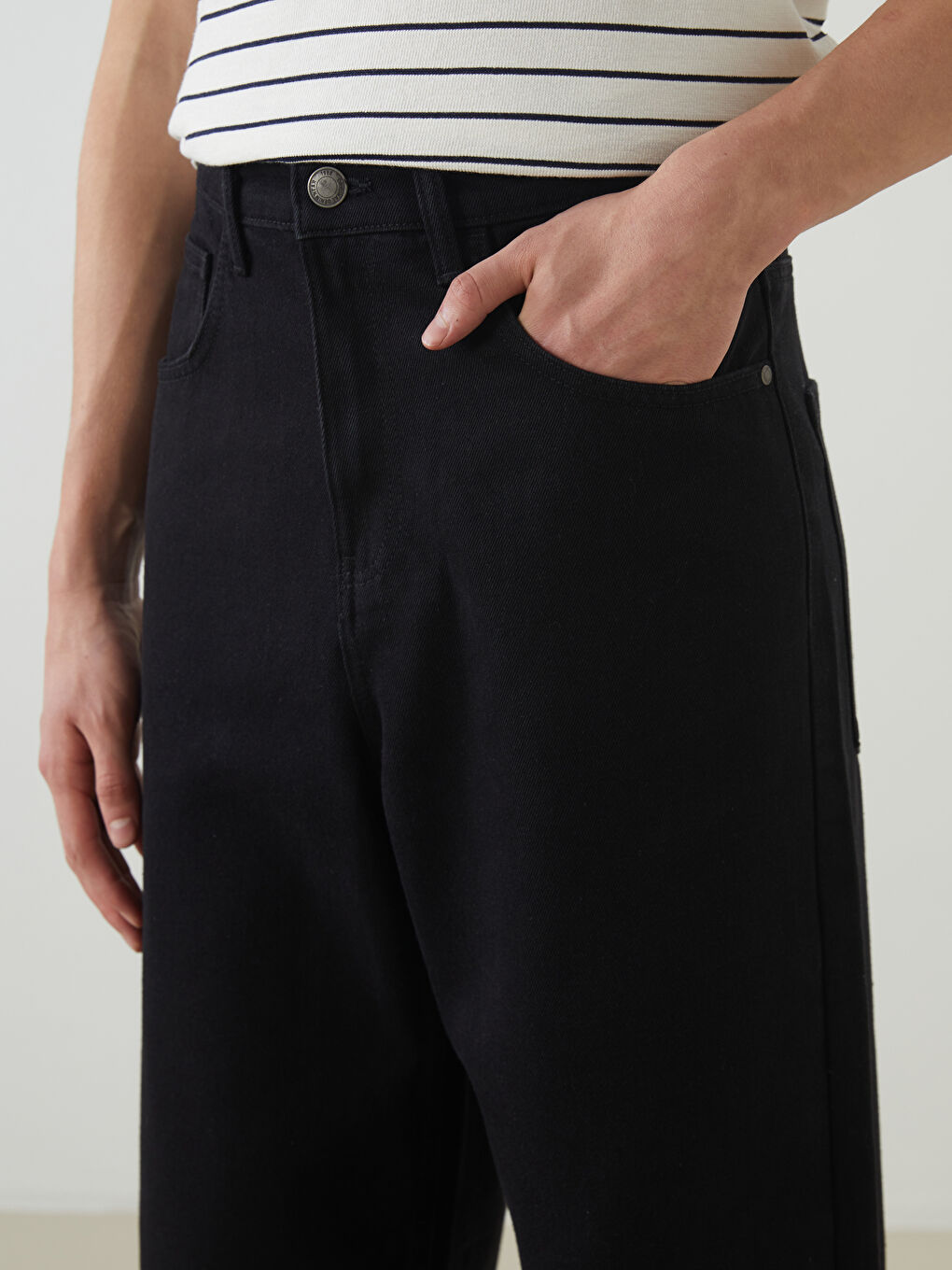 LCW Jeans Дънки за мъже с широка кройка -W53209Z8-326