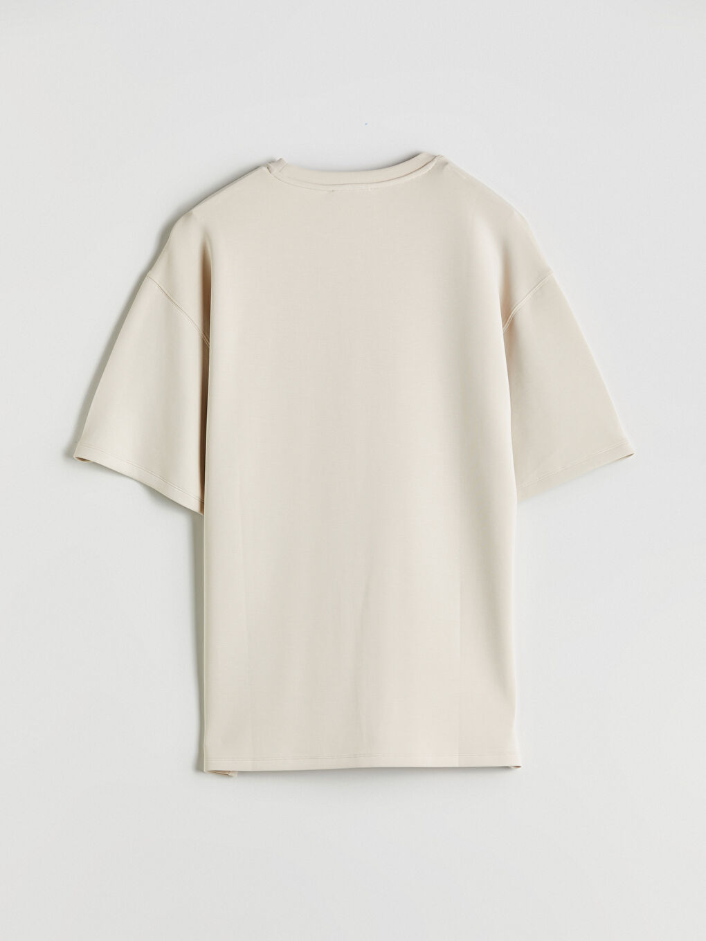 Әйелдерге арналған кестеленген оверсайз футболка-5