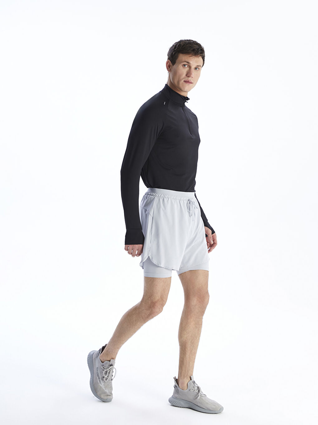 Siyah Dik Yaka Uzun Kollu Erkek Spor Tişört-1