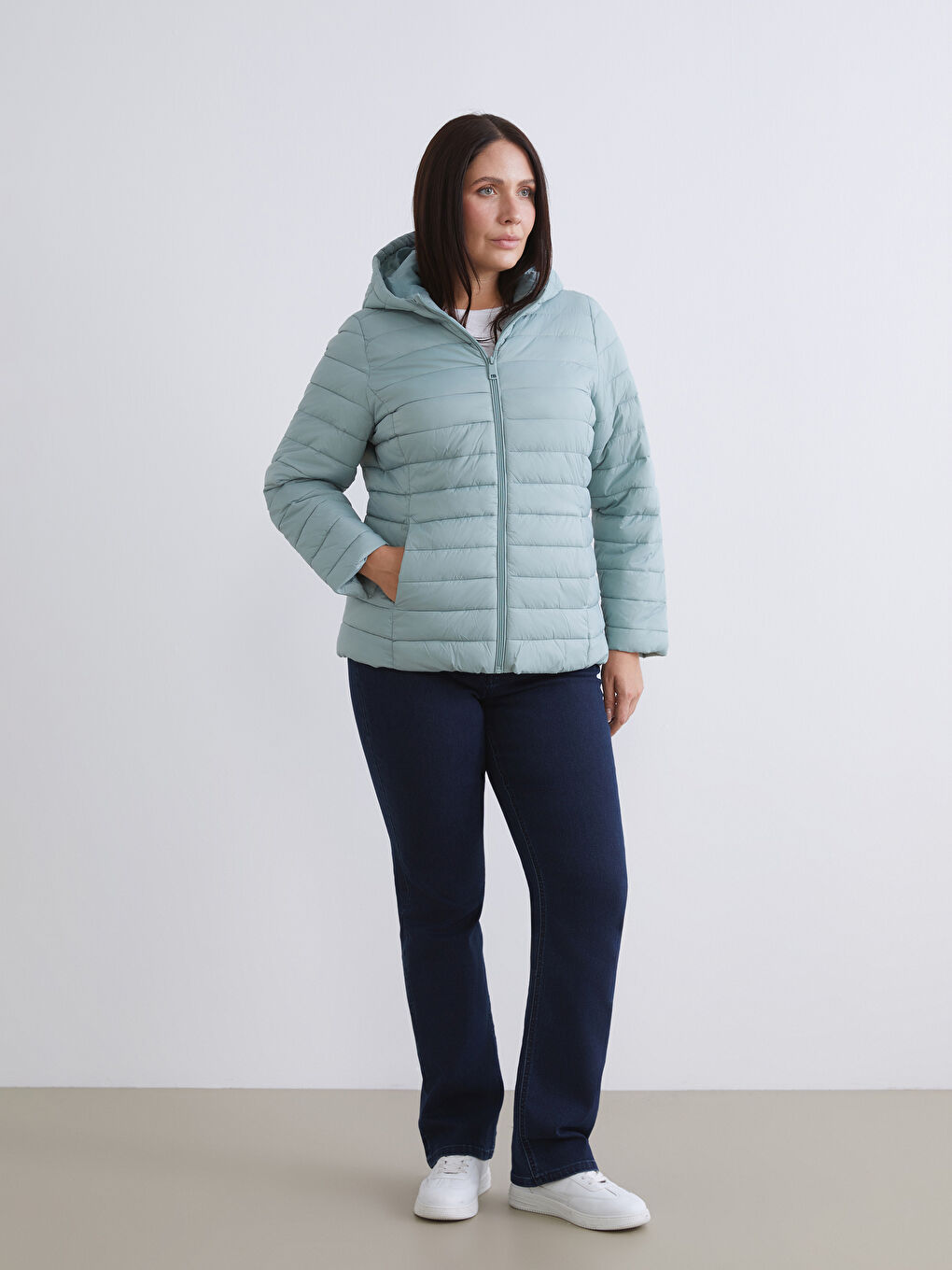 Mavi Kadın Kapüşonlu Düz Şişme Mont-6