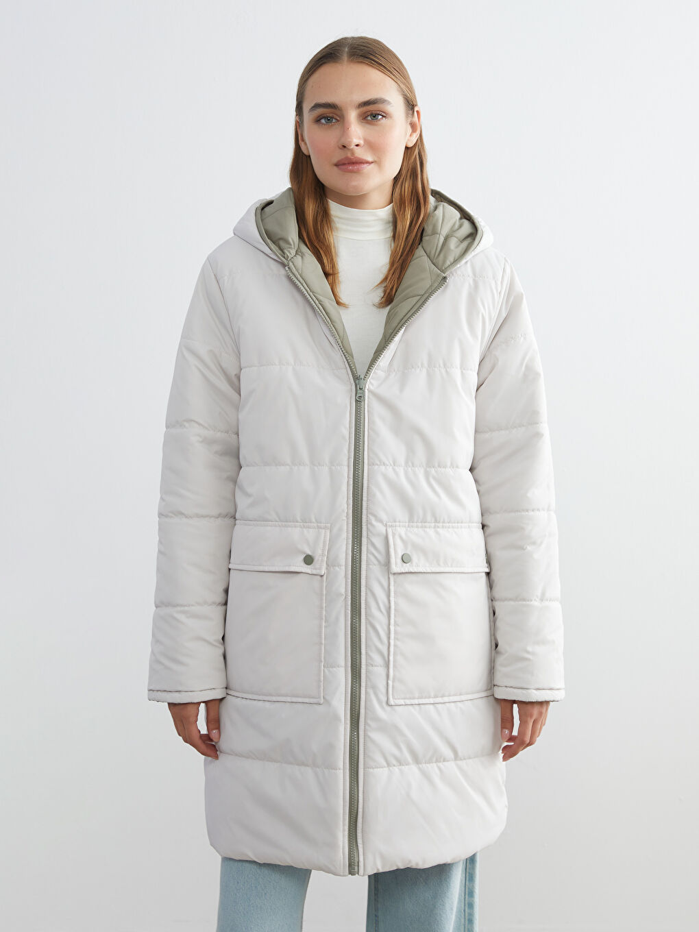 Hooded Reversible Women's Puffer Coat-4