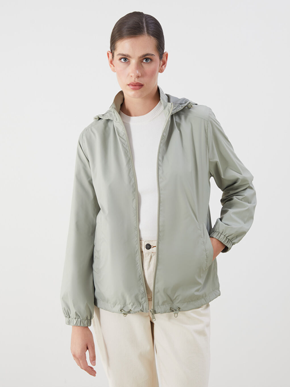 LCWAIKIKI Classic Hooded Women's Raincoat -W53232Z8-J1Q