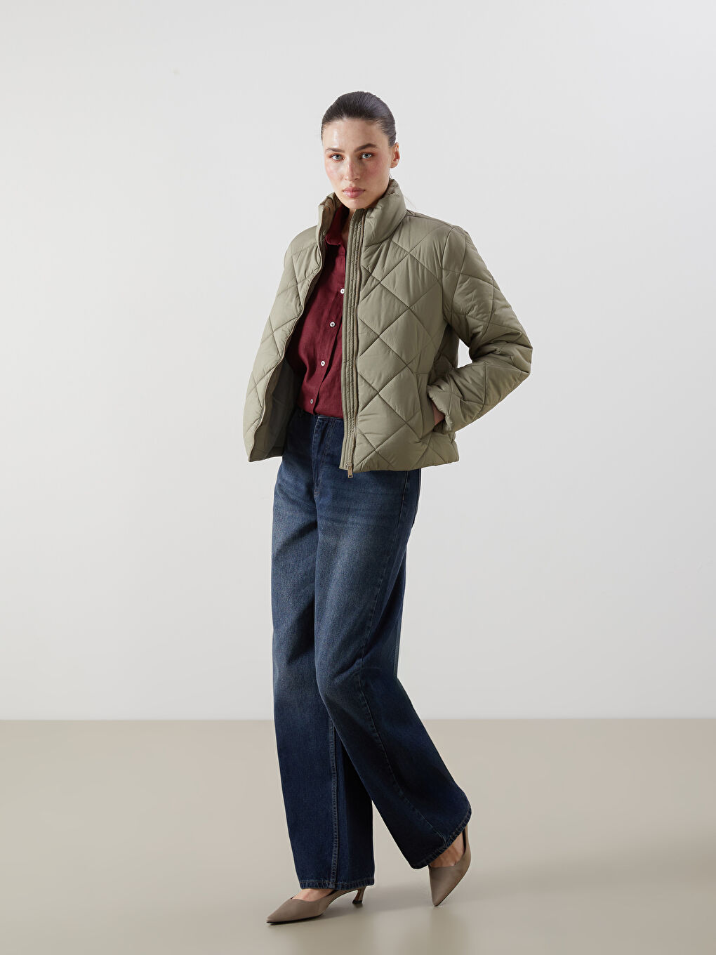 Haki Dik Yaka Kadın Şişme Mont-1