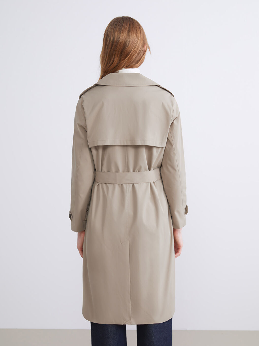 Bej Kruvaze Yaka Kadın Trençkot-4