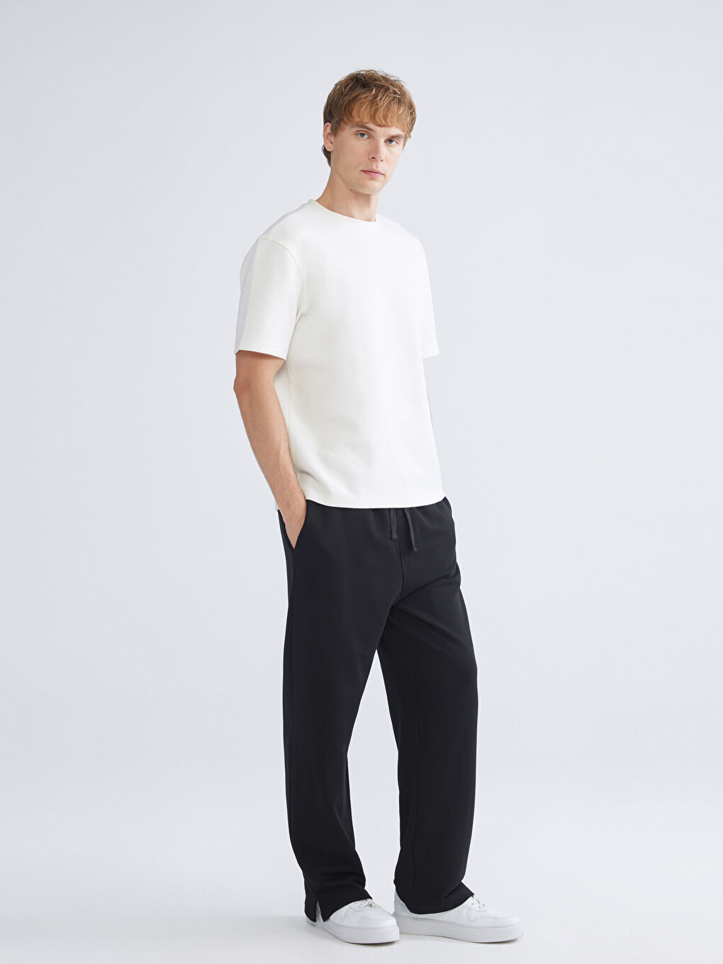 Siyah Standart Kalıp Erkek Eşofman Altı-1