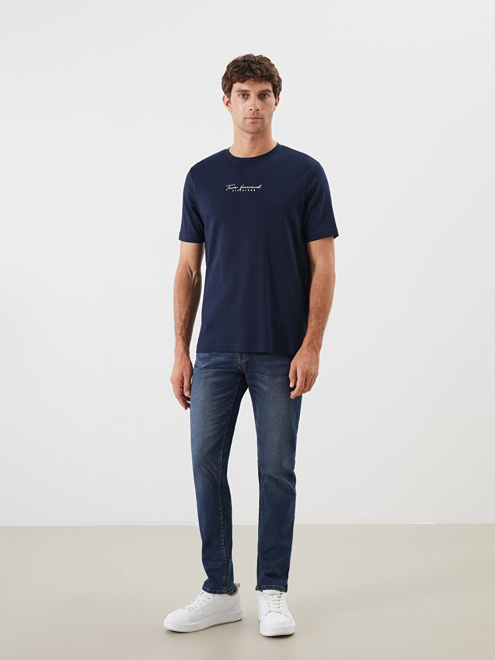 Lacivert Bisiklet Yaka Baskılı Erkek Tişört-1