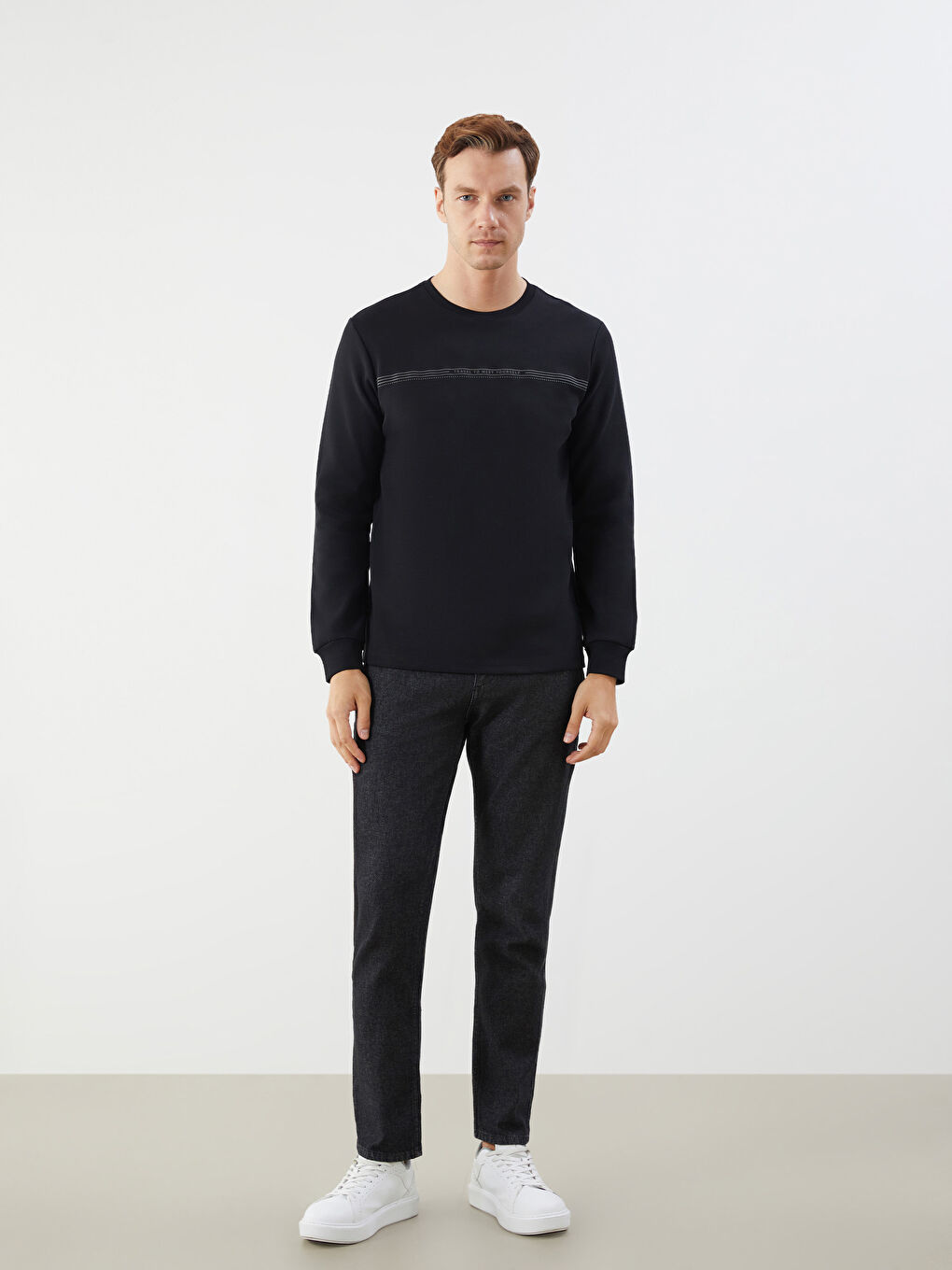 Siyah Bisiklet Yaka Baskılı Erkek Sweatshirt-1