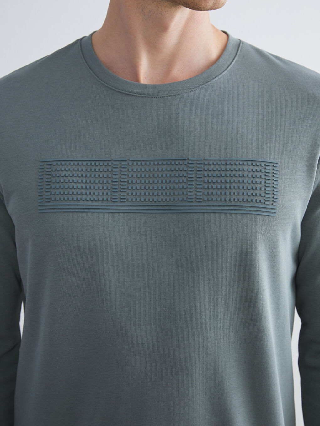 سويت شيرت كم طويل مطبوع بياقة دائرية للرجال-2