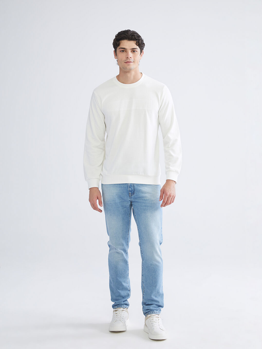 Crew Neck Long Sleeve Printed Men's Sweatshirt-2