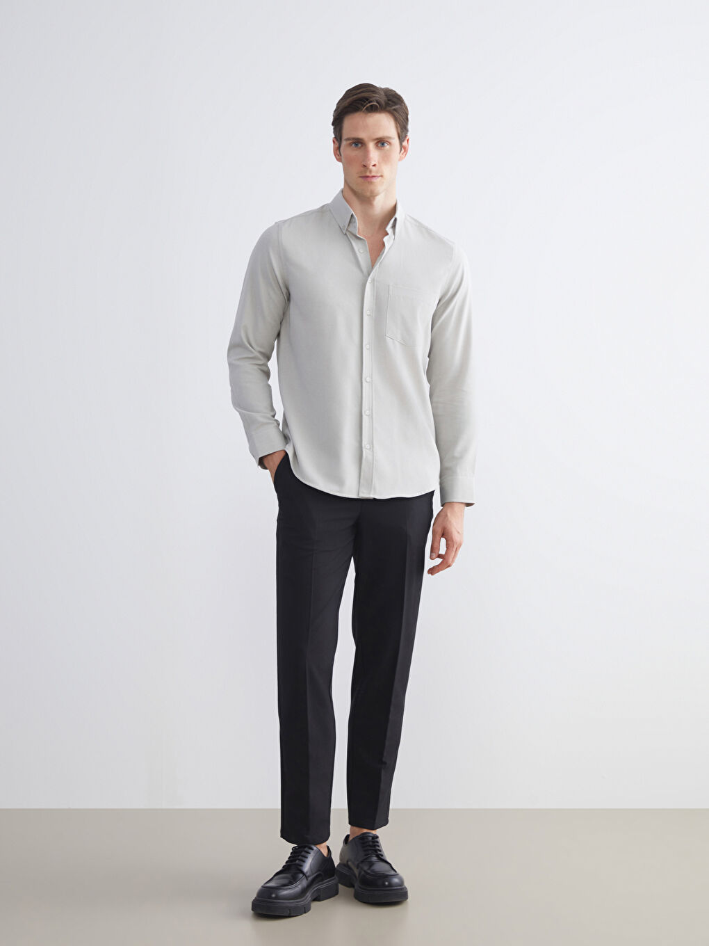 Bej Regular Fit Uzun Kollu Armürlü Erkek Gömlek-1