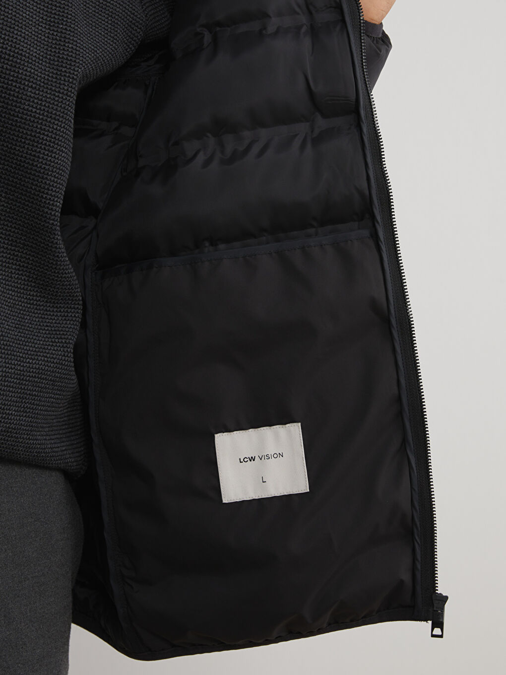 Standard Fit Hooded Men's Puffer Coat-3