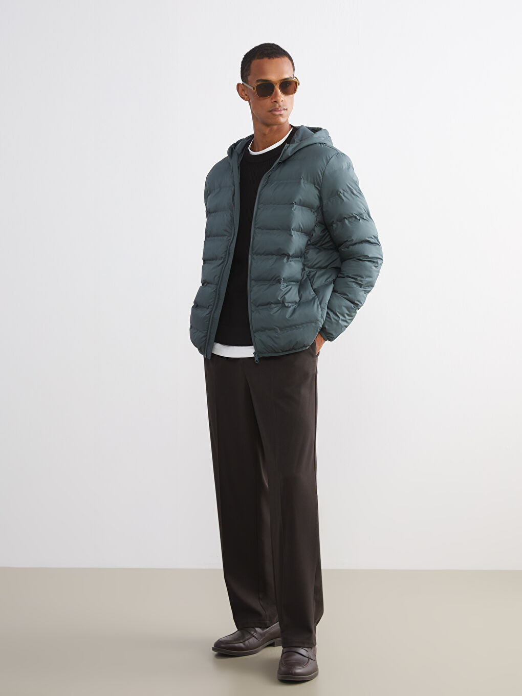 Standard Fit Hooded Men's Puffer Coat-1