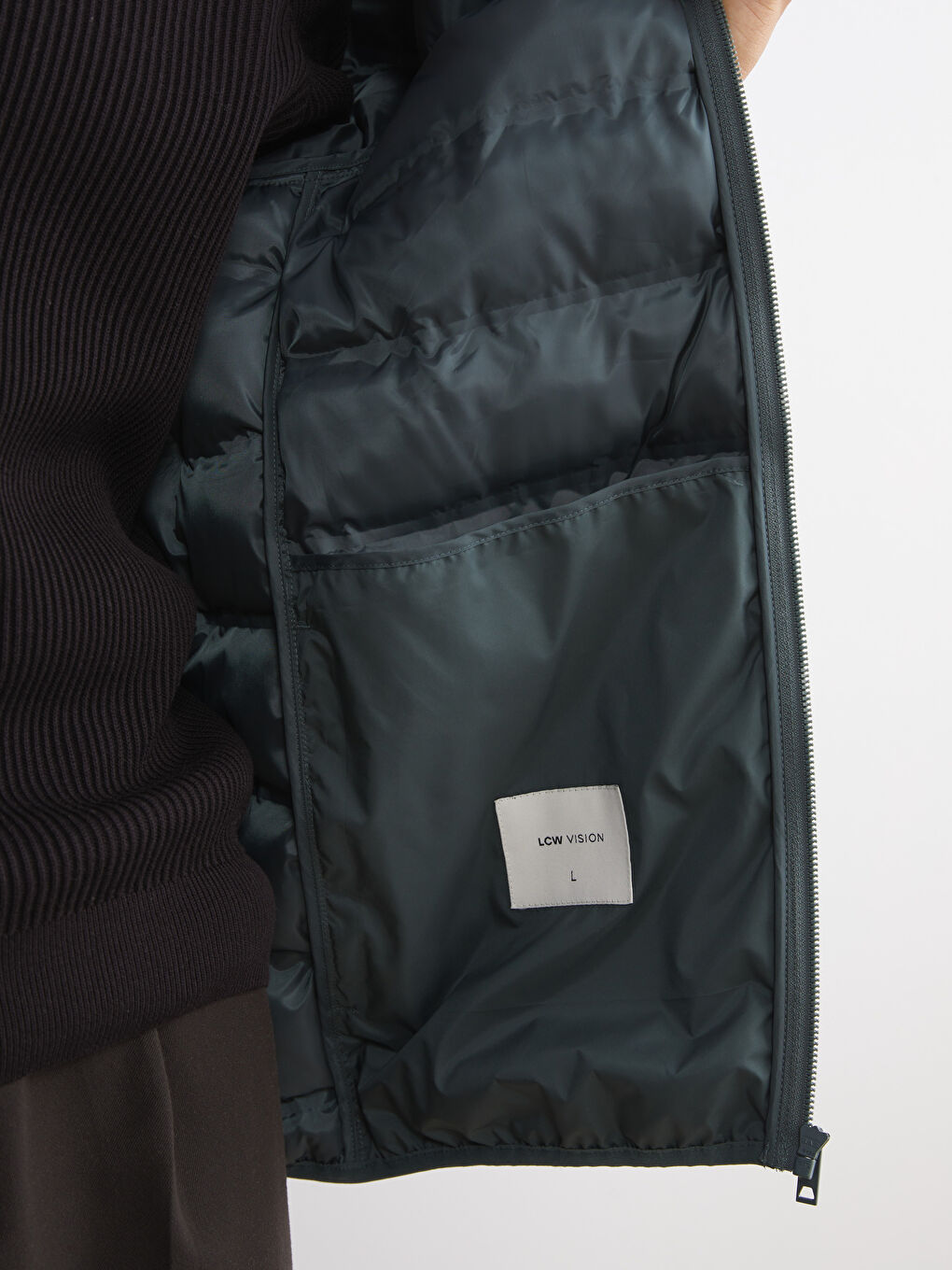 Standard Fit Hooded Men's Puffer Coat-3