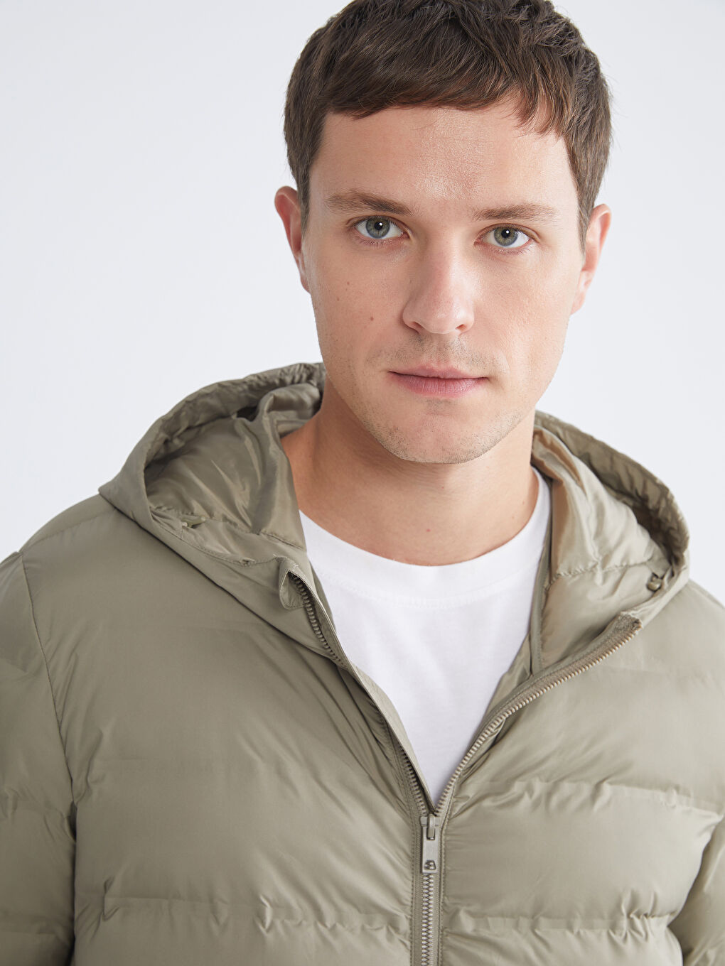Standard Fit Hooded Men's Puffer Coat-2