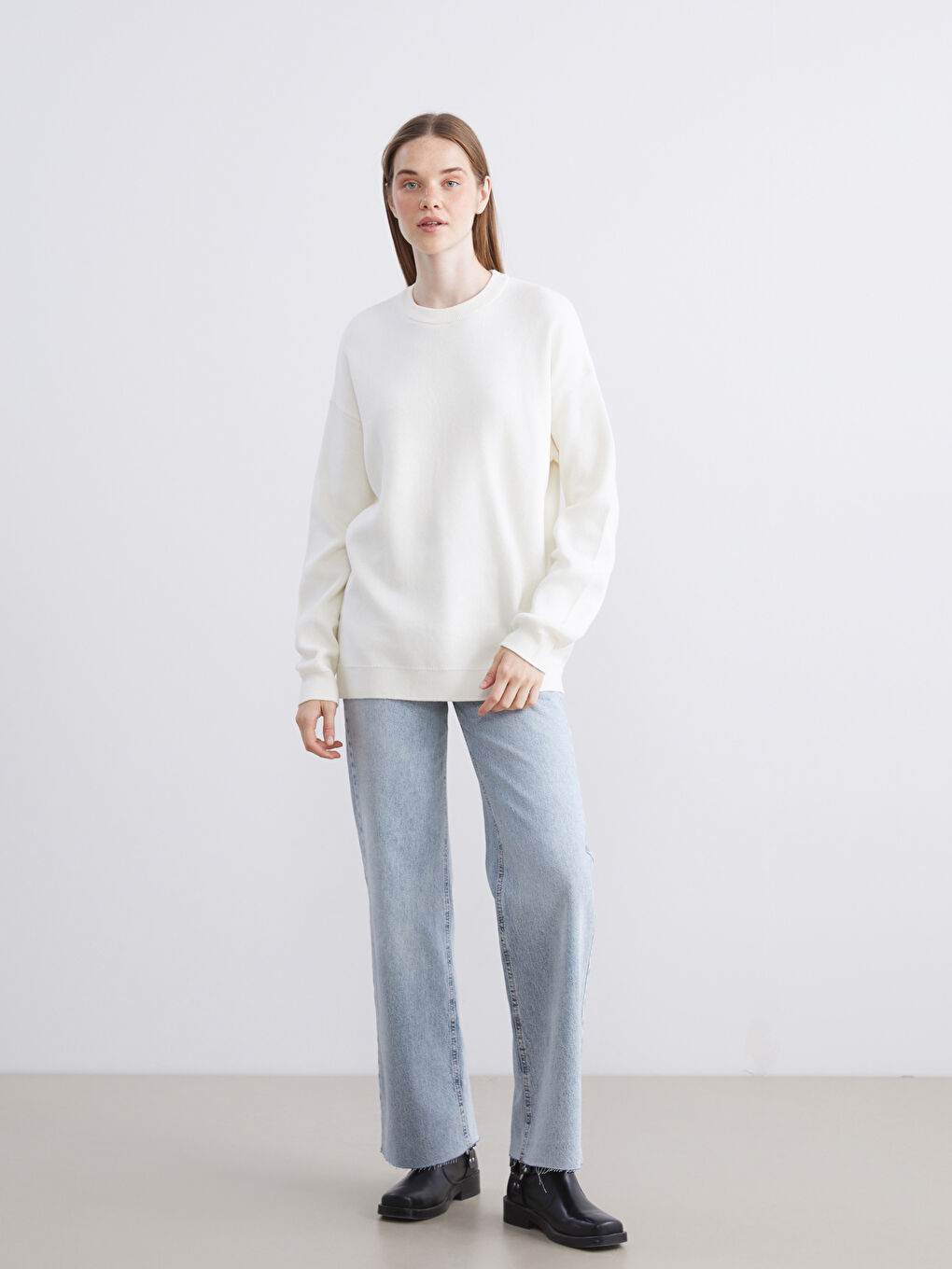 Crew Neck Long Sleeve Men's Tricot Sweater-3