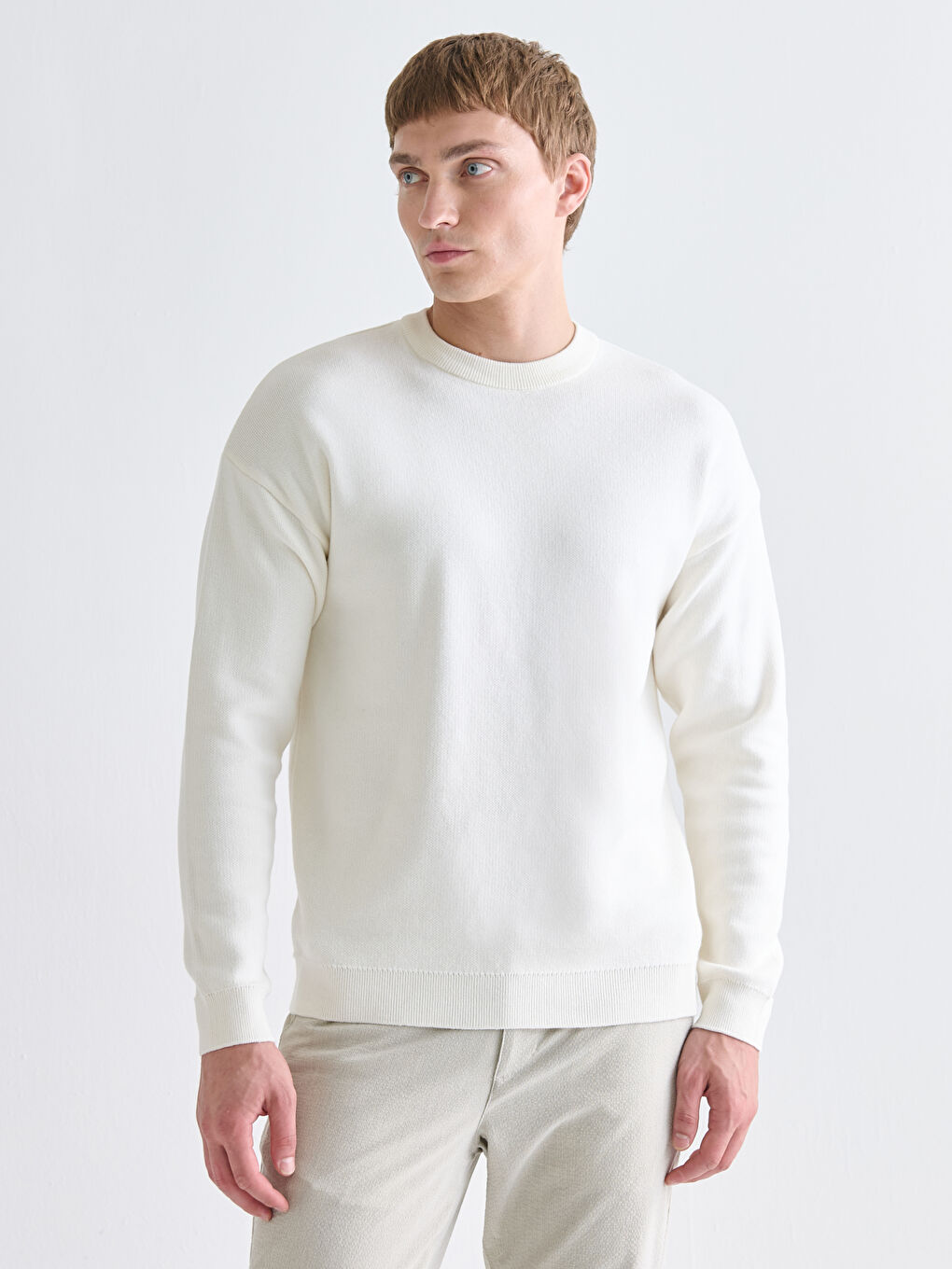 Crew Neck Long Sleeve Men's Tricot Sweater-1