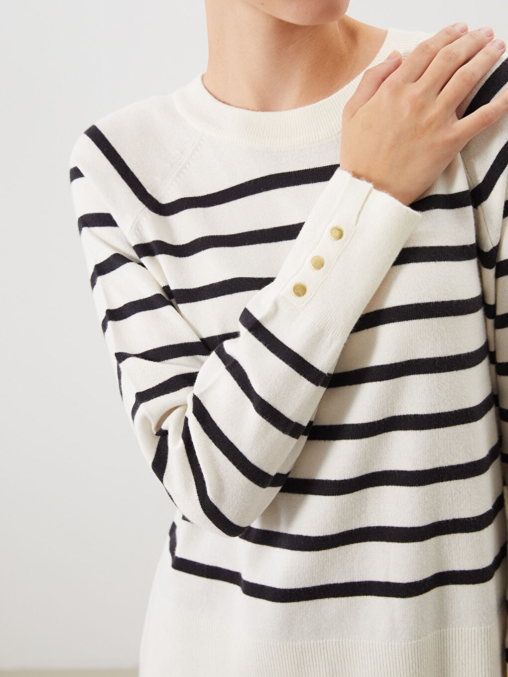 LCW Comfort Crew Neck Striped Women's Sweater -W53372Z8-LEG
