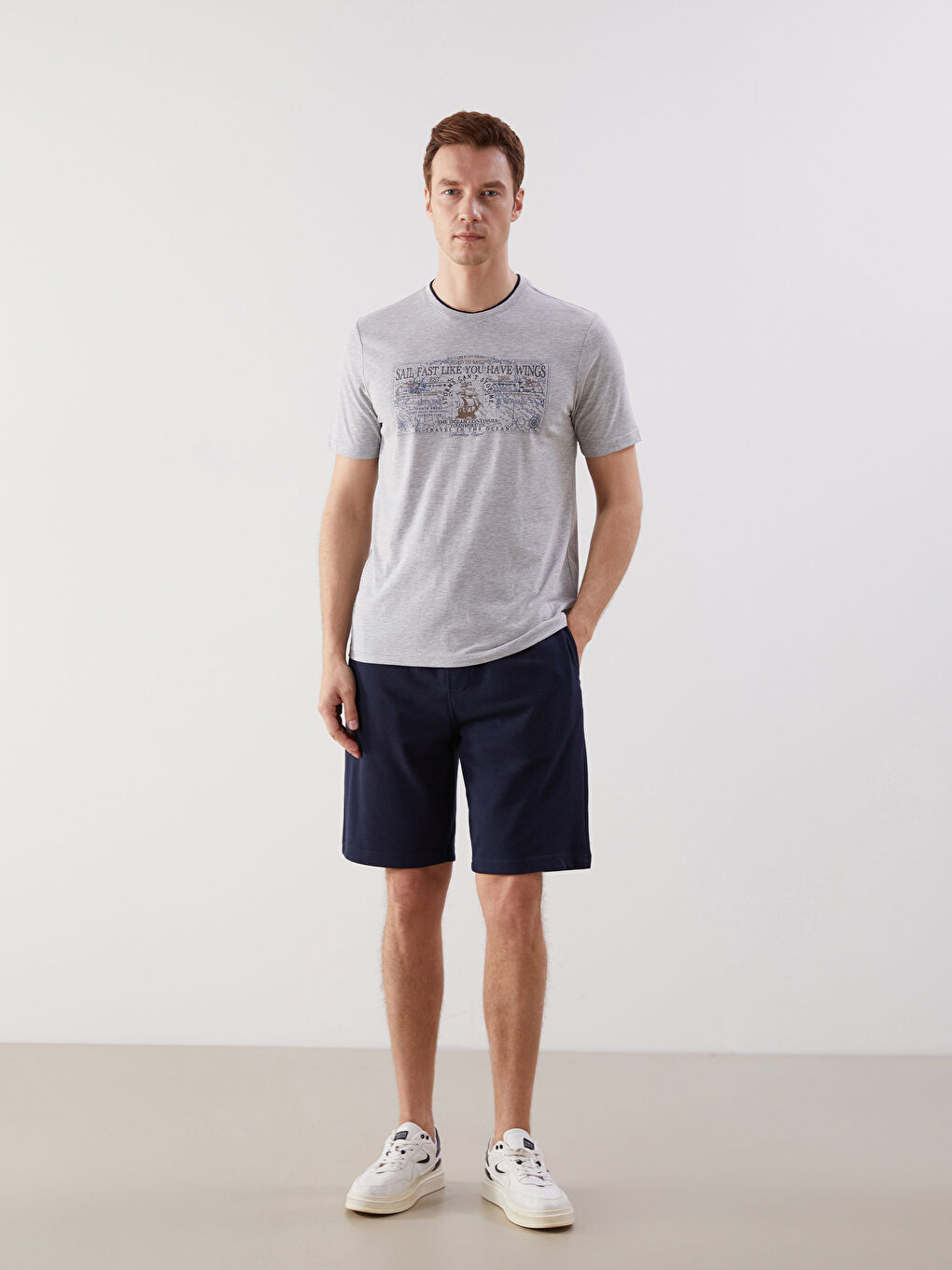 LCWAIKIKI Classic Crew Neck Printed Jersey Men's T-Shirt -W53373Z8-DKY