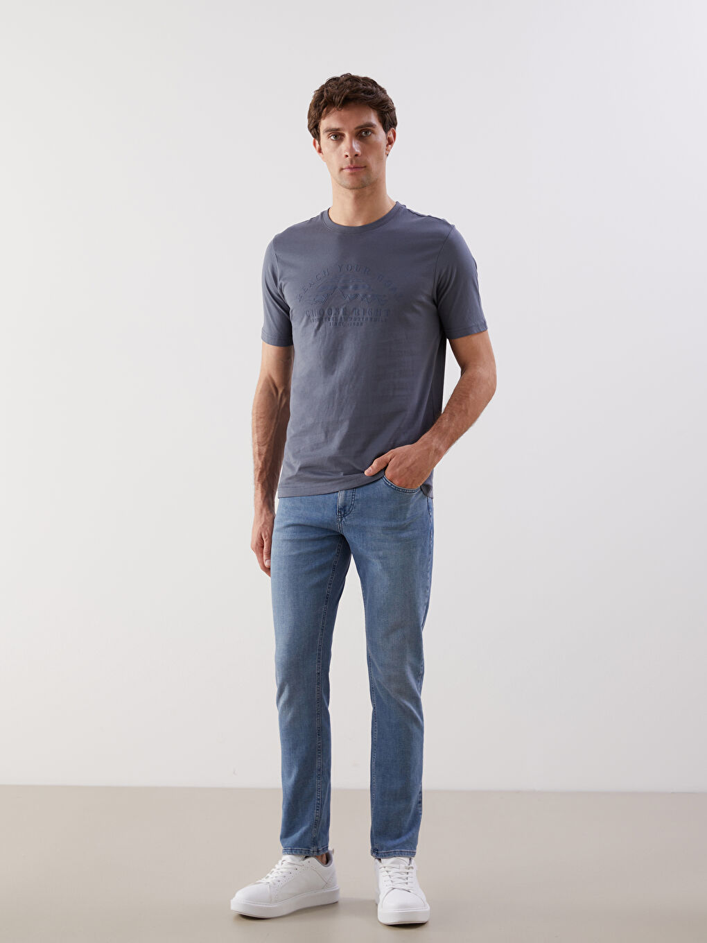 LCWAIKIKI Classic Crew Neck Printed Men's T-Shirt -W53374Z8-GZB