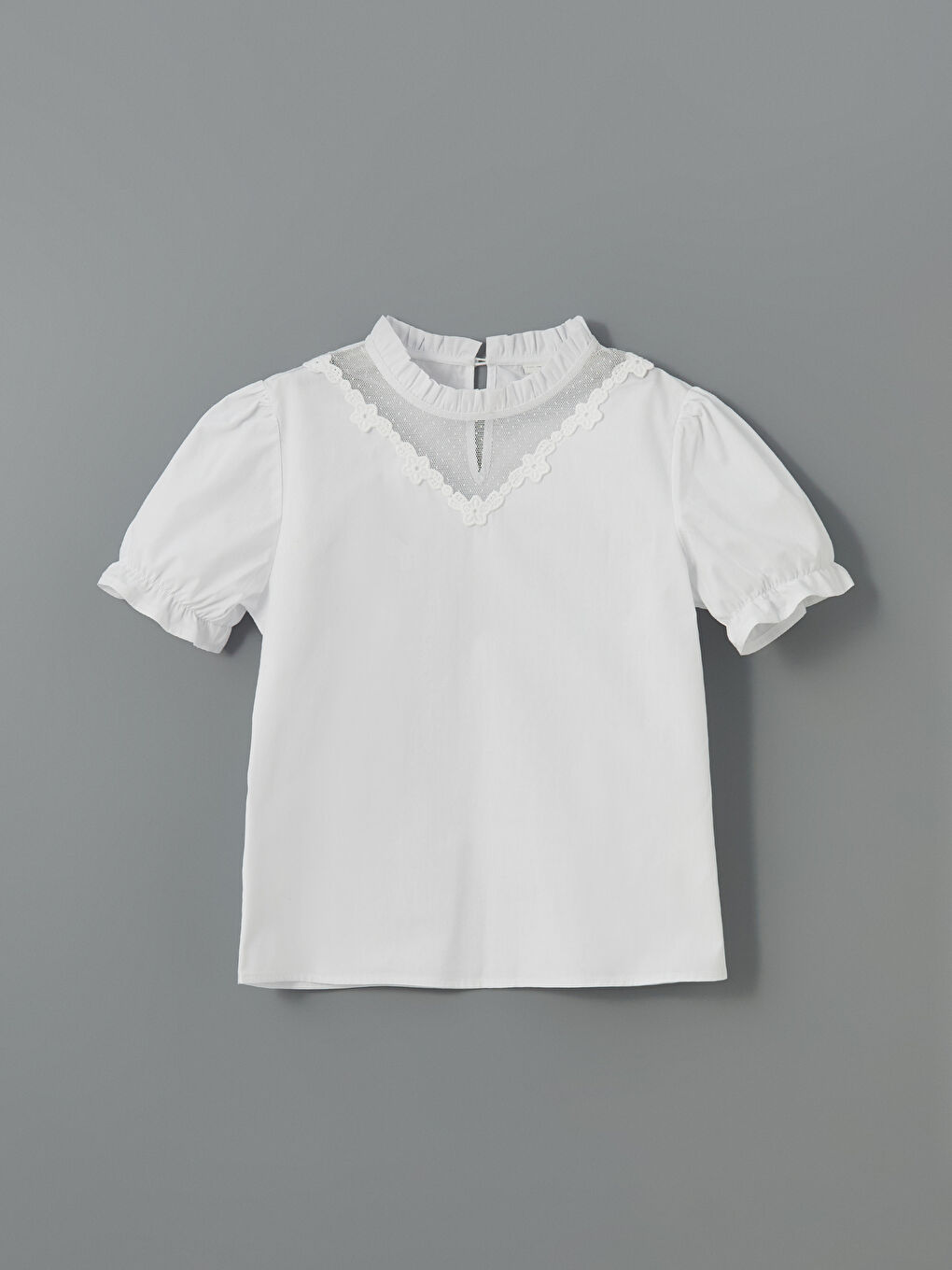LCW Kids High Collar Plain Lace Poplin Girl Blouse -W53388Z4-Q6K