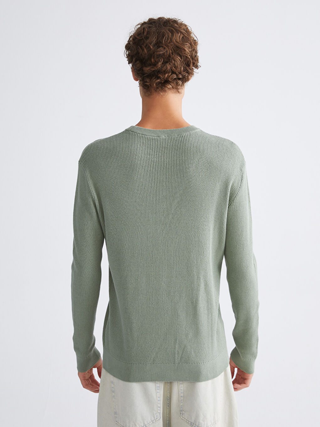 Crew Neck Men's Sweater-3