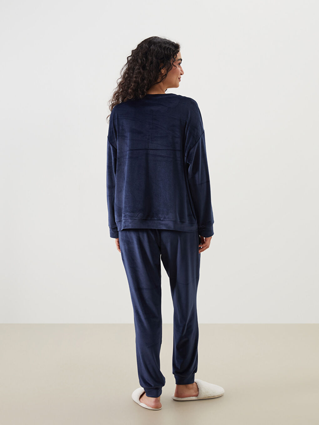 Crew Neck Embroidered Long Sleeve Women's Pyjamas Set-3