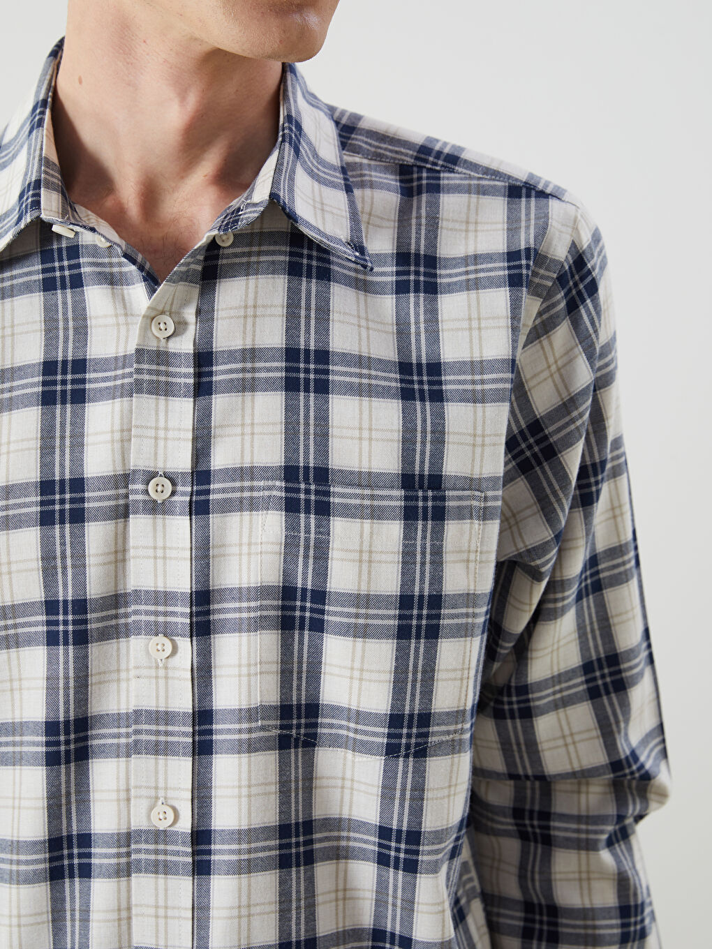 LCWAIKIKI Classic Regular Fit Long Sleeve Plaid Men's Shirt -W53408Z8-LKQ