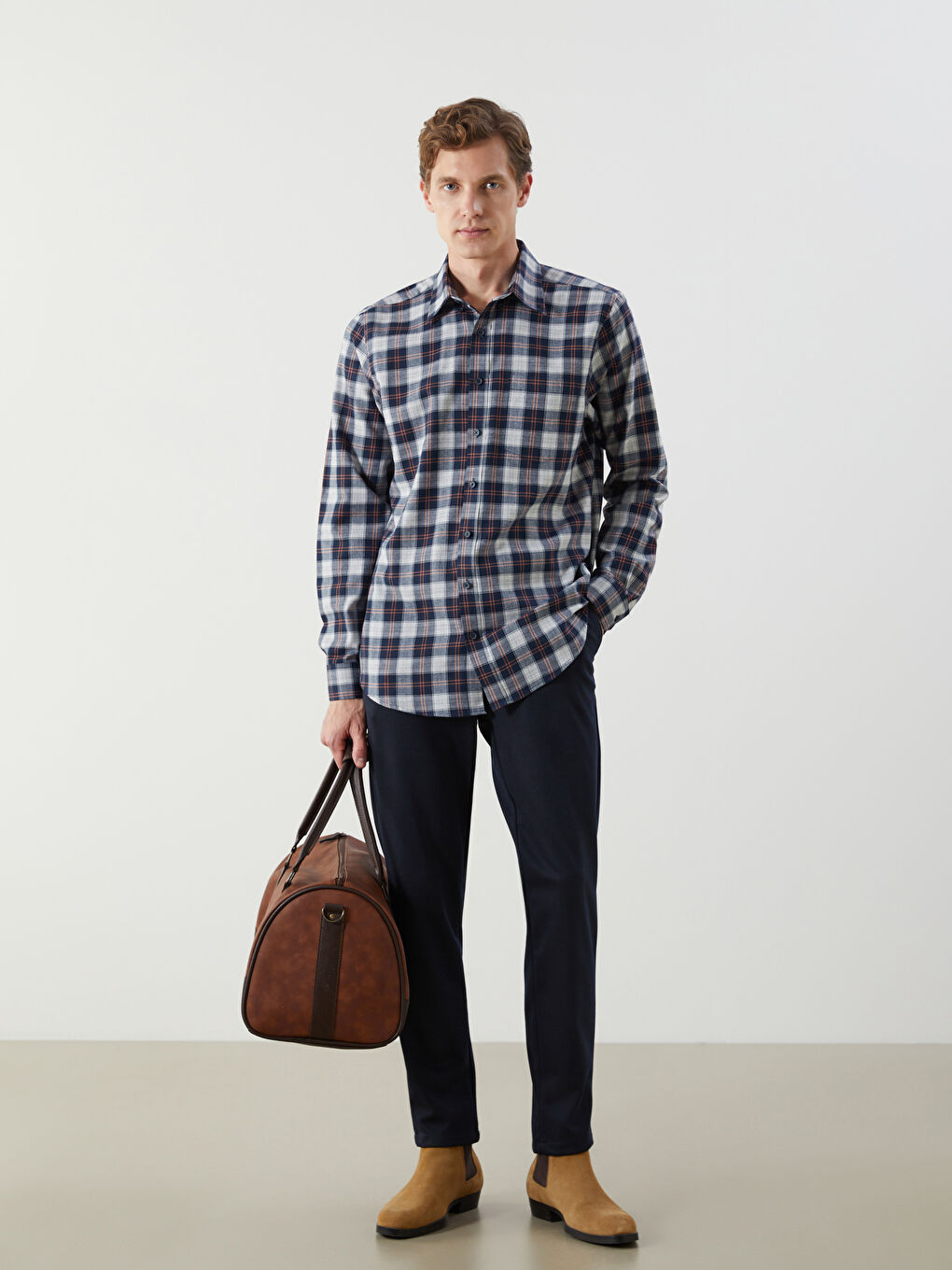 LCWAIKIKI Classic Regular Fit Long Sleeve Plaid Men's Shirt -W53408Z8-LMK