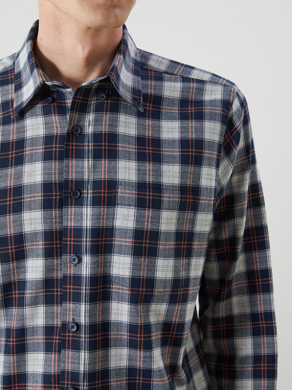 LCWAIKIKI Classic Regular Fit Long Sleeve Plaid Men's Shirt -W53408Z8-LMK