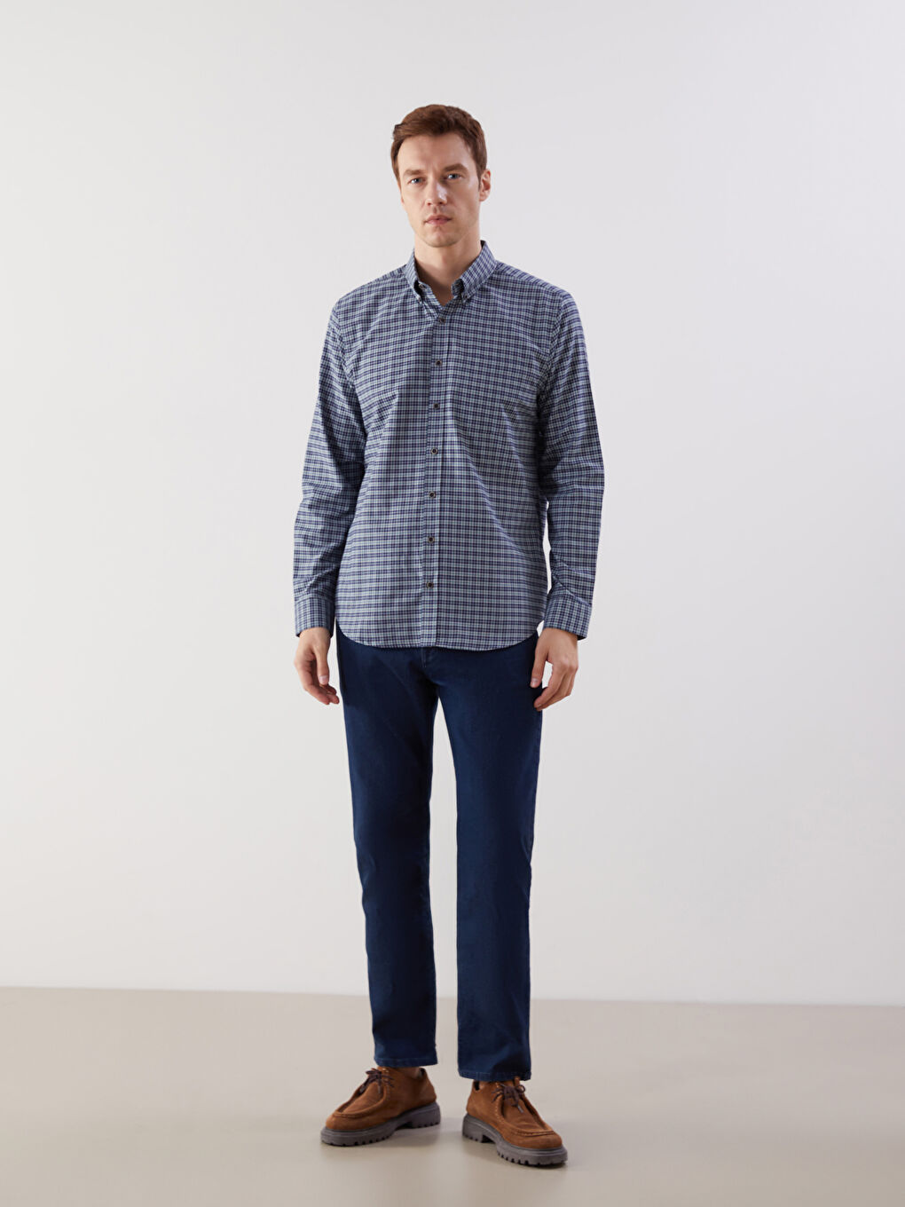 LCWAIKIKI Classic Regular Fit Long Sleeve Plaid Oxford Men's Shirt -W53415Z8-LME