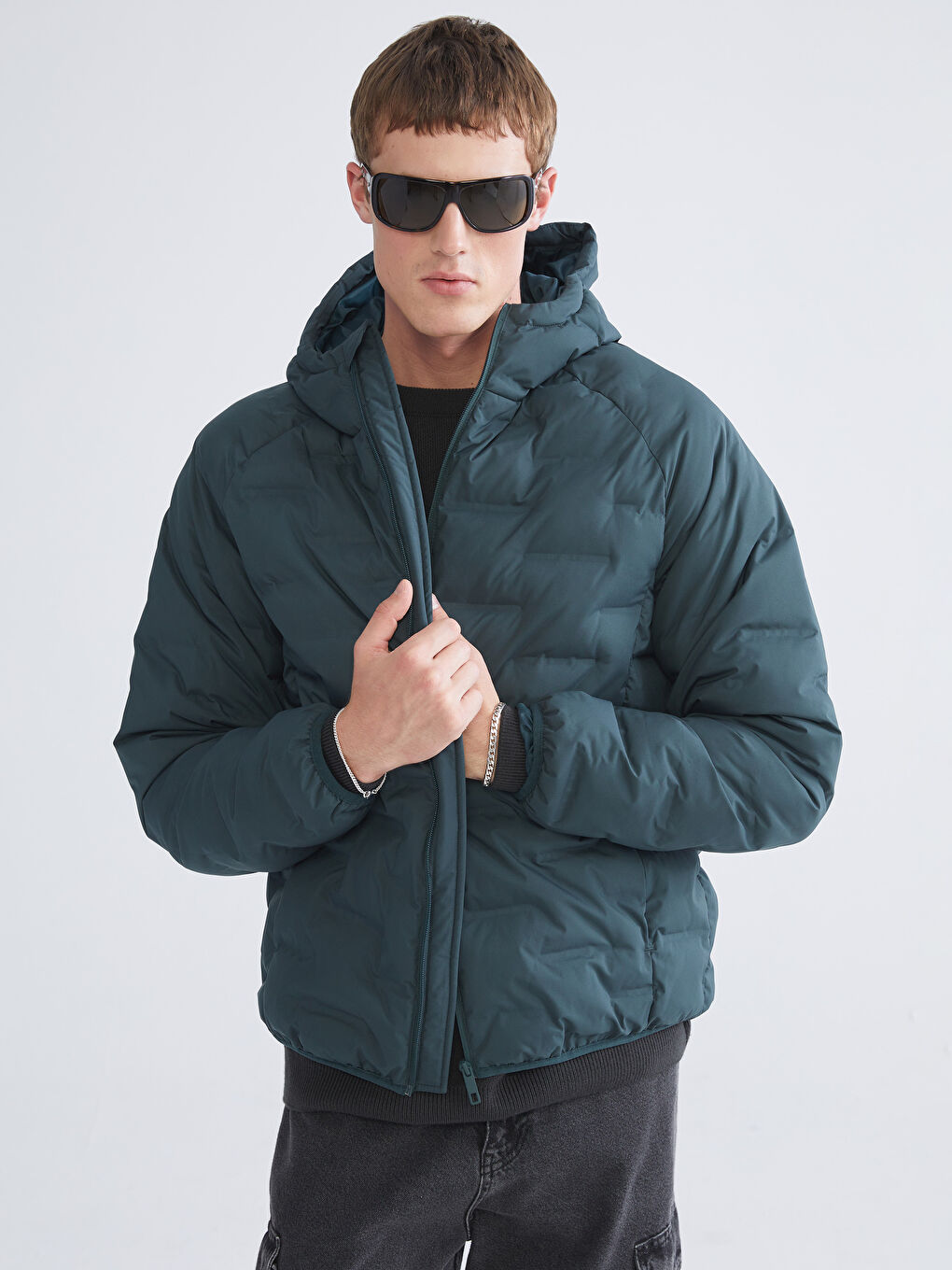 Yeşil Slim Fit Kapüşonlu Erkek Şişme Mont