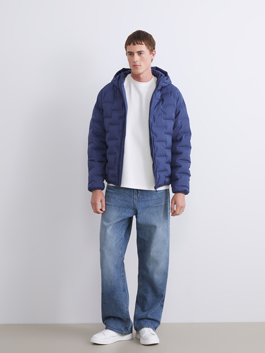 İndigo Slim Fit Kapüşonlu Erkek Şişme Mont-1
