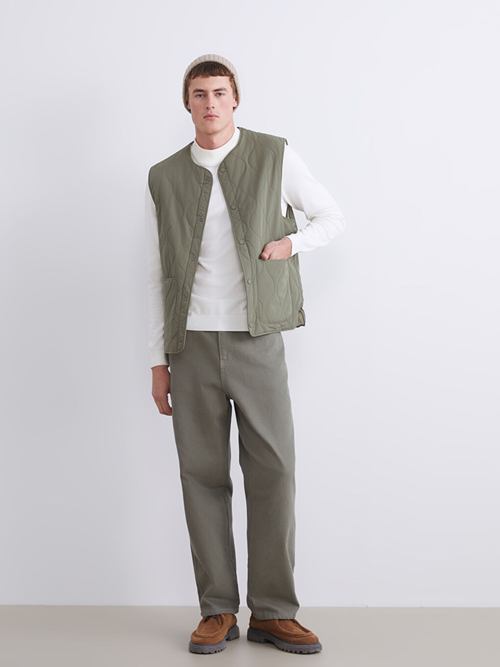 Haki Standart Kalıp V Yaka Erkek Şişme Yelek-1