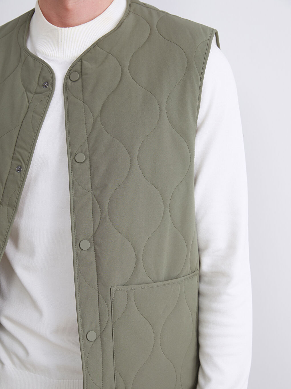 Haki Standart Kalıp V Yaka Erkek Şişme Yelek-2