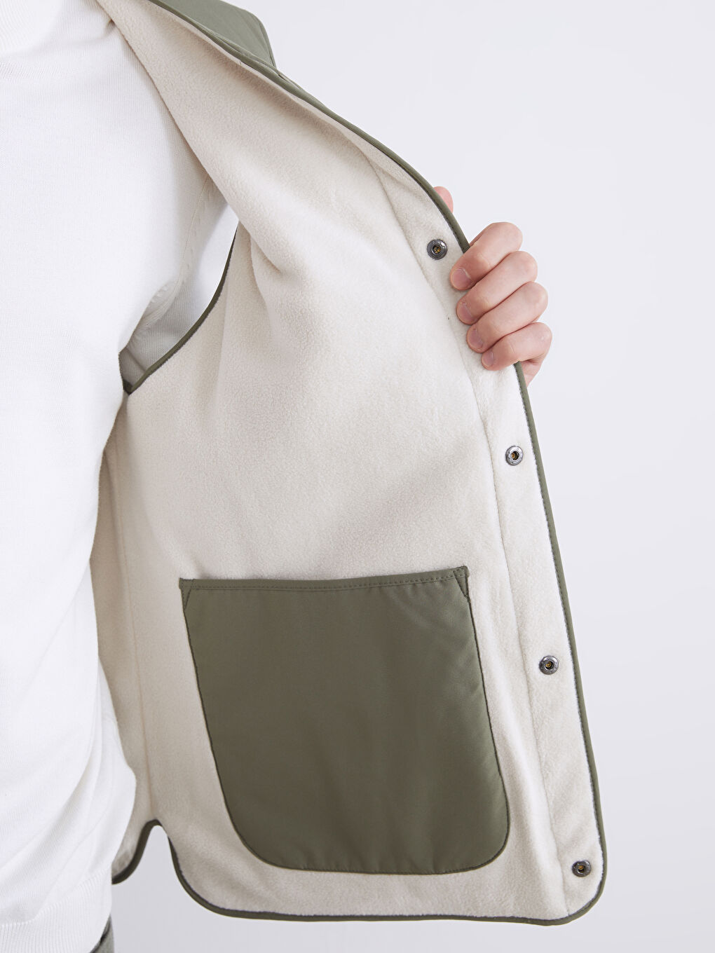 Haki Standart Kalıp V Yaka Erkek Şişme Yelek-3