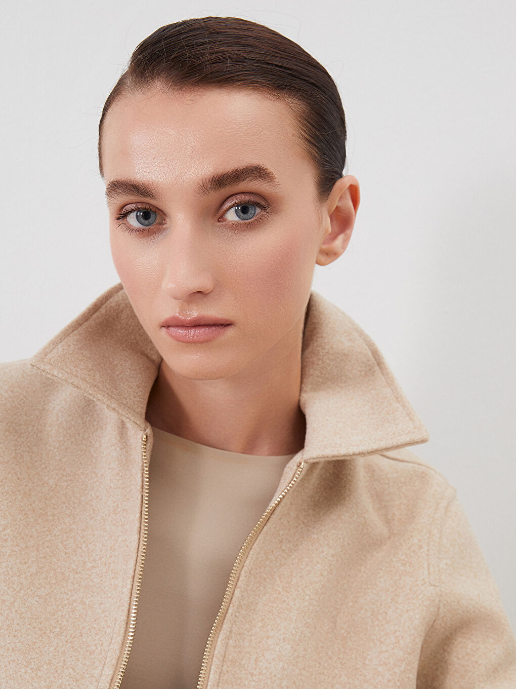 Bej Gömlek Yaka Kadın Kaşe Ceket-4