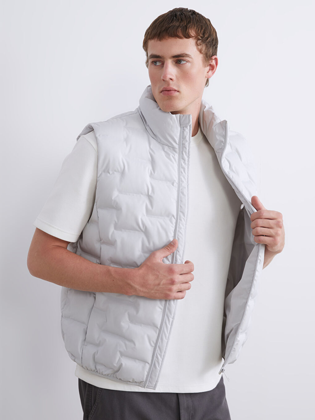 Gri Standart Kalıp Dik Yaka Erkek Şişme Yelek-2